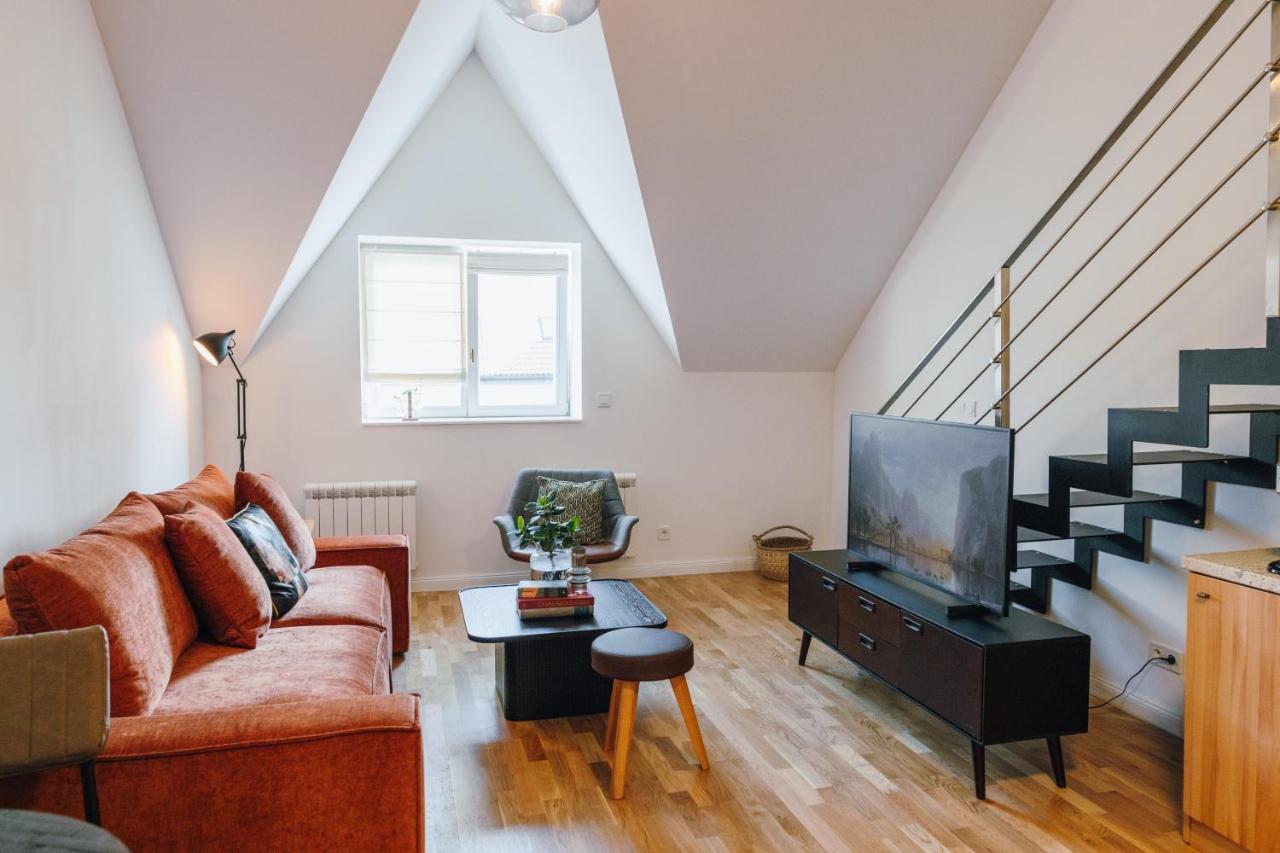 Modern Mezzanine Apt At Jecna St Prag Exterior foto